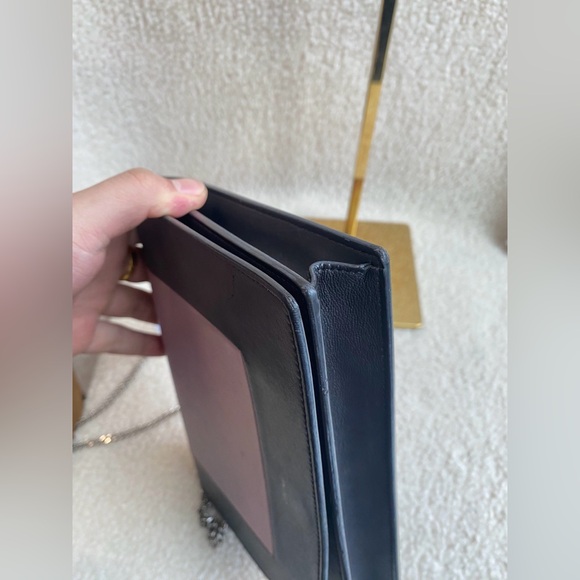 Authentic Celine Frame leather crossbody - Picture 3 of 12